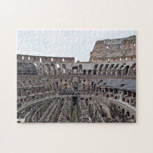 Innerhalb des römischen Colosseo Puzzlespiels Puzzle