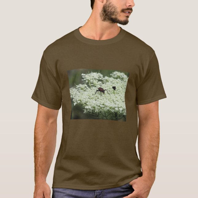 Insekt auf Elderflower T-Shirt (Vorderseite)