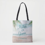 Insel Breeze Painted Beach Mother of the Groom<br><div class="desc">Insel Breeze Painted Beach Szene,  mit Ocean Waves,  Sandy Beach und Palmen,  mit einem schönen aquamarinen blauen Himmel. Mit modernen Typografie-Script-Schriftart. Ein Sommer tropischer Strand,  oder Hochzeit in Urlaubsort Design - Personalisierte Mutter der Bride Tragetaschen! ~ Karo mein Shop zu sehen,  die gesamte Hochzeitssuite für dieses Design!</div>