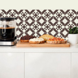 Inspiration für geometrisch-braune Fliesen