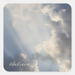 Inspiration Sunbeams Blue Sky Quadratischer Aufkleber