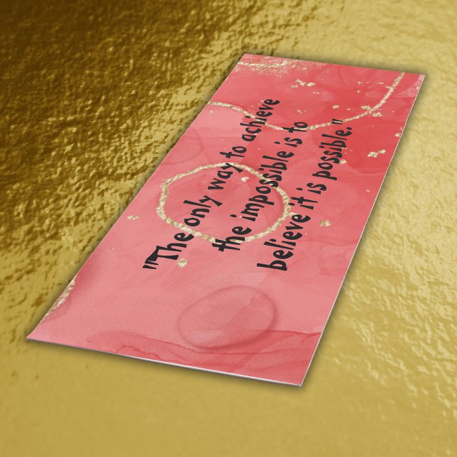 Inspirationsmonogramm: Schwarz auf Rot | Yogamatte (Von Creator hochgeladen)