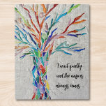 Inspirationsquelle Puzzle<br><div class="desc">Dieses dekorative Puzzle aus Puzzle mit Mosaikbaum in Regenbogenfarben und einem inspirierend Zitat. Einfach mit eigenen Worten anpassbar. Weil wir unsere Kunstwerke erstellen, werden Sie dieses exakte Bild von anderen Designern nicht finden. Original Mosaik © Michele Davies.</div>