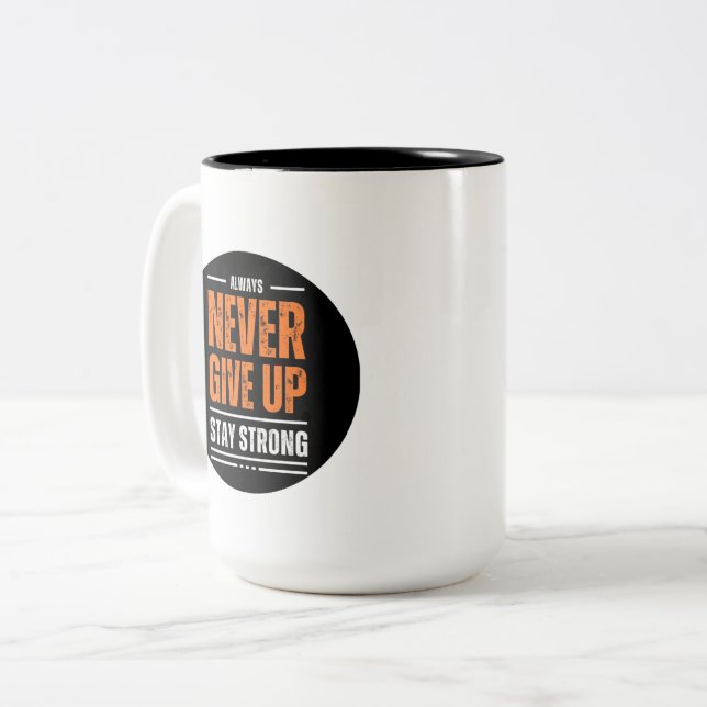 Inspirative Kaffeetasse 'Gib Niemals Auf' (Vorderseite Links)