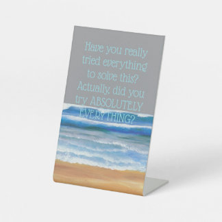 Inspirierend Ankurbelung von Werbeaussagen: Beende Sockelschild