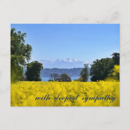 Inspirierend Gelbe Blume Meadow Hill Lake Beileid Postkarte