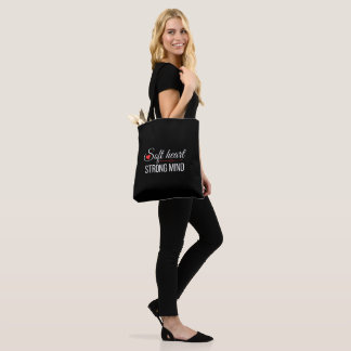 Inspirierende Zitat-Tasche 'Weiches Herz, starker