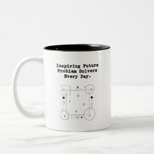 Inspirierende zukünftige Problemlöser   Täglicher  Zweifarbige Tasse