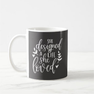 Inspiriert entwarf sie ein Leben, das sie liebte B Kaffeetasse