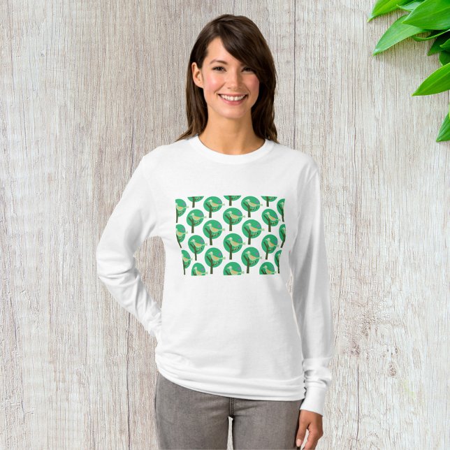 Inspiriert Grüne Vögel und Baummuster T-Shirt (Von Creator hochgeladen)