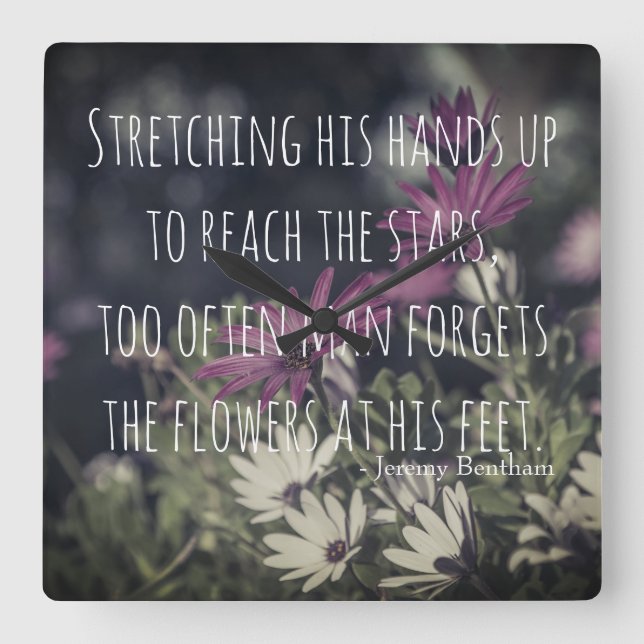 Inspiring Jeremy Bentham Quote Quadratische Wanduhr (Vorderseite)