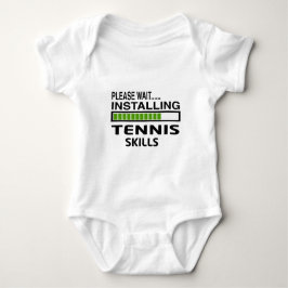 Installierung von Tennis-Fähigkeiten Baby Strampler