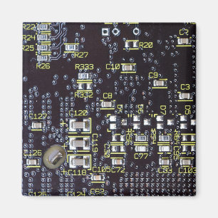Integrierte Leiterplatte auf einem Bildschirm Magnet