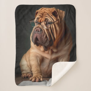 Intelligent Shar Pei Dog mit Buchdesign Sherpadecke