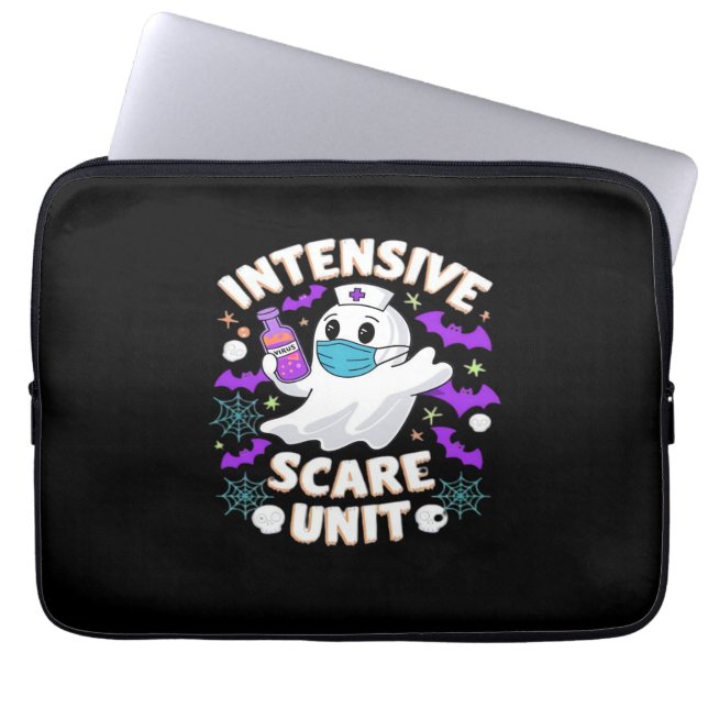 Intensiv-Kindergarten Nurse Halloween ICU Nurse Es Laptopschutzhülle (Vorderseite)