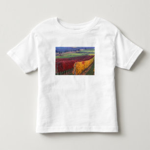 Intensive rote und gelbe Herbstfarben auf Gehring Kleinkind T-shirt