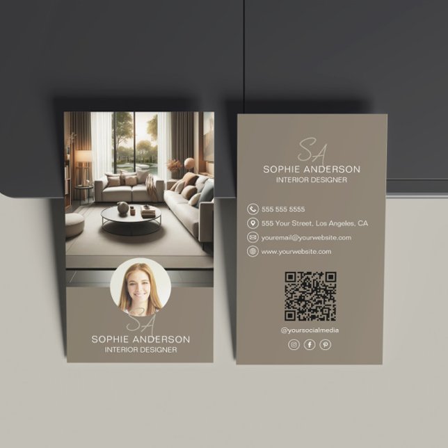 Interieur Designer Monogram Foto QR Taupe Visitenkarte (Interior Designer Monogram Photo QR Taupe Business Card)