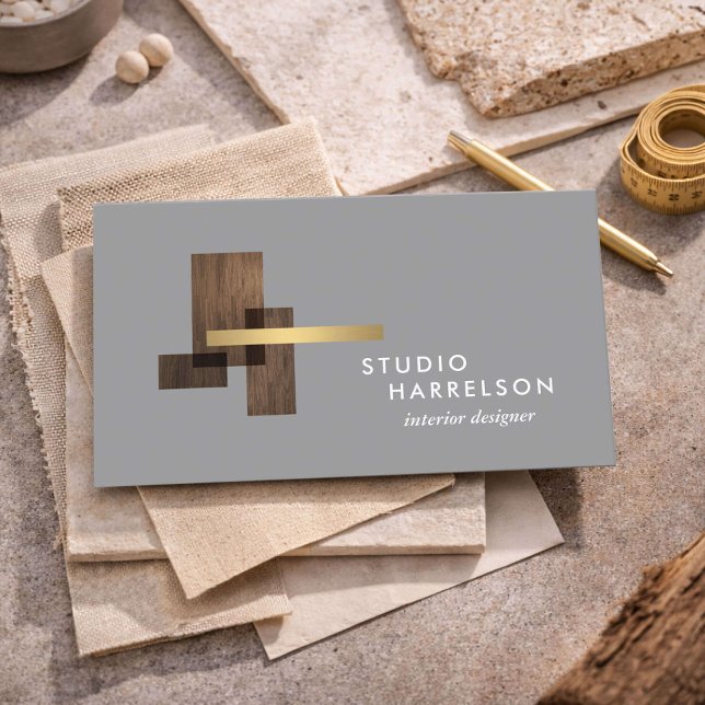 Interior Designer Wood Gold Logo Gray Visitenkarte (Von Creator hochgeladen)