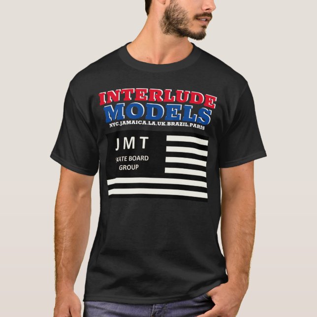 INTERLUDE MODELS Grundfarbiger T - Shirt (Vorderseite)