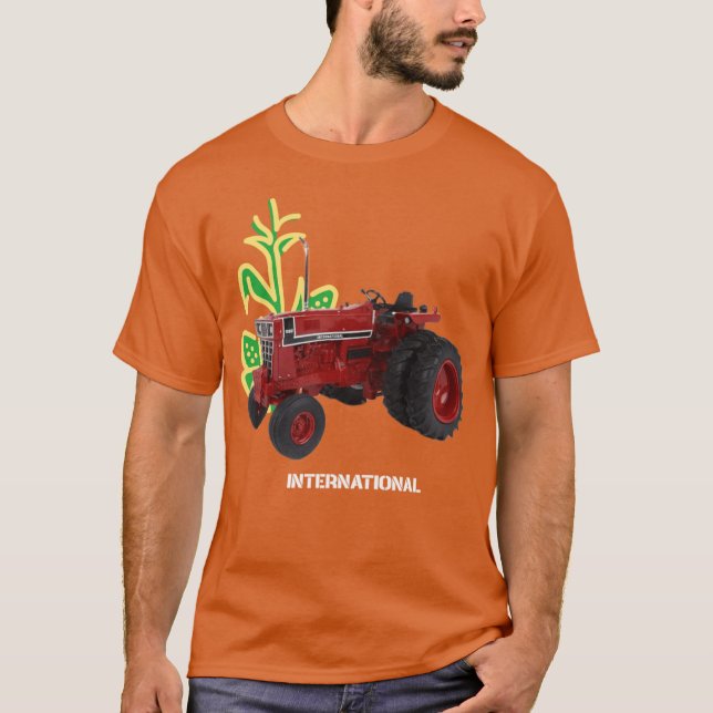 INTERNATIONAL HARVESTER-TRAKTOR T-Shirt (Vorderseite)