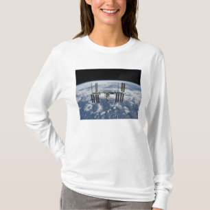 Internationale Raumstation im Orbit T-Shirt