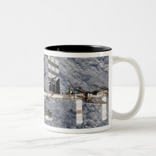 Internationale Weltraumstation 6 Zweifarbige Tasse