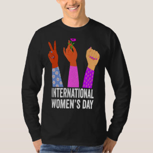 Internationaler Frauentag 2022 Break the Bias Wome T-Shirt