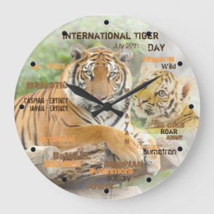 Internationaler Tigertag, 29. Juli, Typografie Art Große Wanduhr