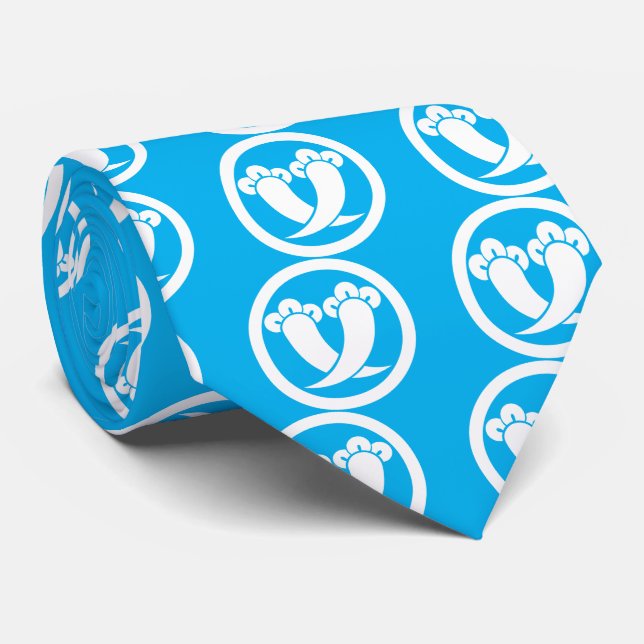 Intersecting cloves in circle krawatte (Gerollt)