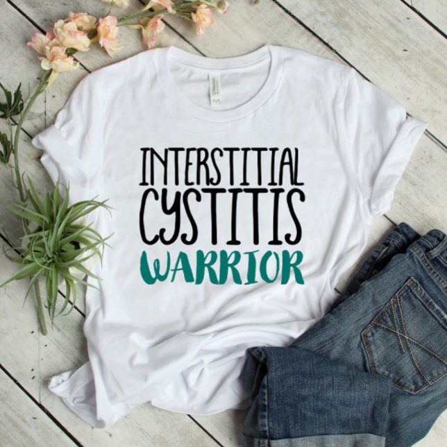 Interstitielle Cystitis Warrior T-Shirt (Von Creator hochgeladen)