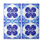Intricate Bright Blue Navy Azulejos Style Fliese<br><div class="desc">Diese schönen, hellblauen Fliesen, die von portugiesischer Azulejos Inspiriert wurden, bilden einen atemberaubenden Rückschlag für Küchen und Badezimmer. Diese können auch gerahmt sein, um an den Wänden als akzentuierte Dekoration zu hängen.</div>