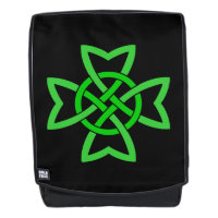 Intricate Looped Vivid Green Irish Celtic Knot