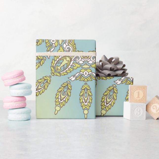 Intrigates Blumenmuster mit symmetrischen Blättern Geschenkpapier (Babyparty)