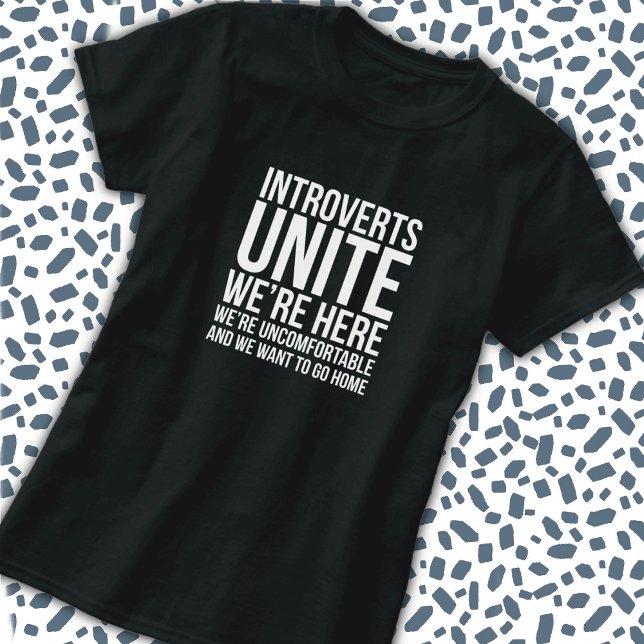 Introvertierte T - Shirt vereint (Von Creator hochgeladen)