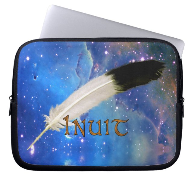 INUIT Nation & Feather Space Laptop Sleeve (Vorderseite)