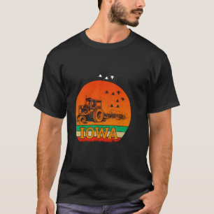 Iowa Bauer Sunset Tractor T-Shirt