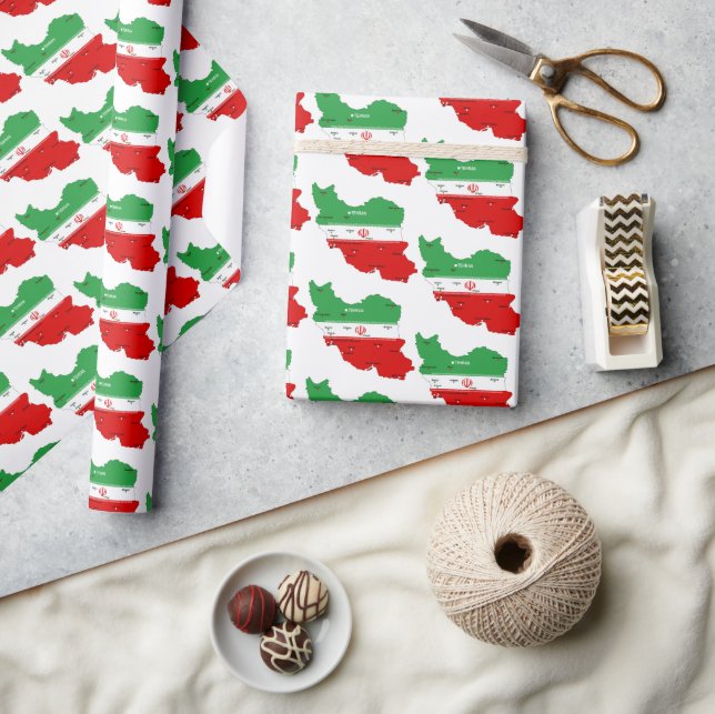 Iran Karte mit Flagge und Emblem Geschenkpapier (Kunsthandwerk)