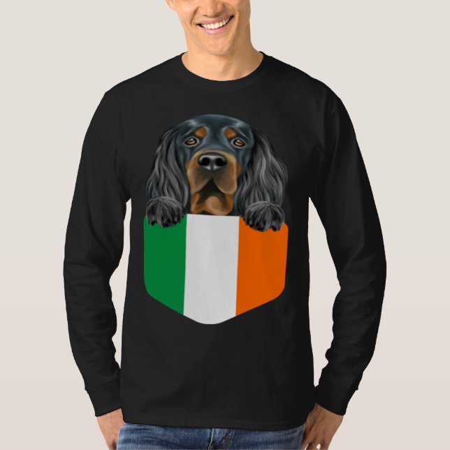 Ireland Flag Gordon Setter Dog In Pocket T-Shirt (Vorderseite)