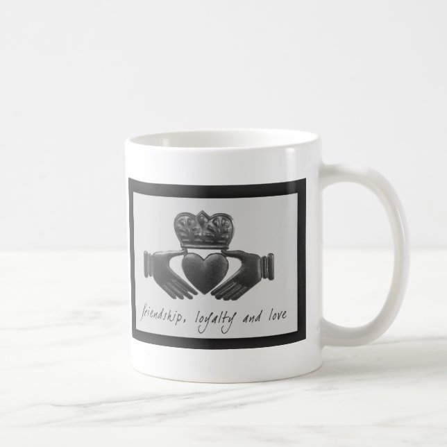 Iren Claddagh, Freundschaft, Loyalität und Liebe Kaffeetasse (Rechts)
