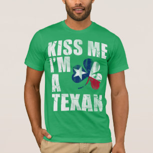 Iren küssen mich, den ich eines Texan-St Patrick T-Shirt