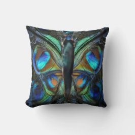 Iridescent blue green butterfly on pillow kissen