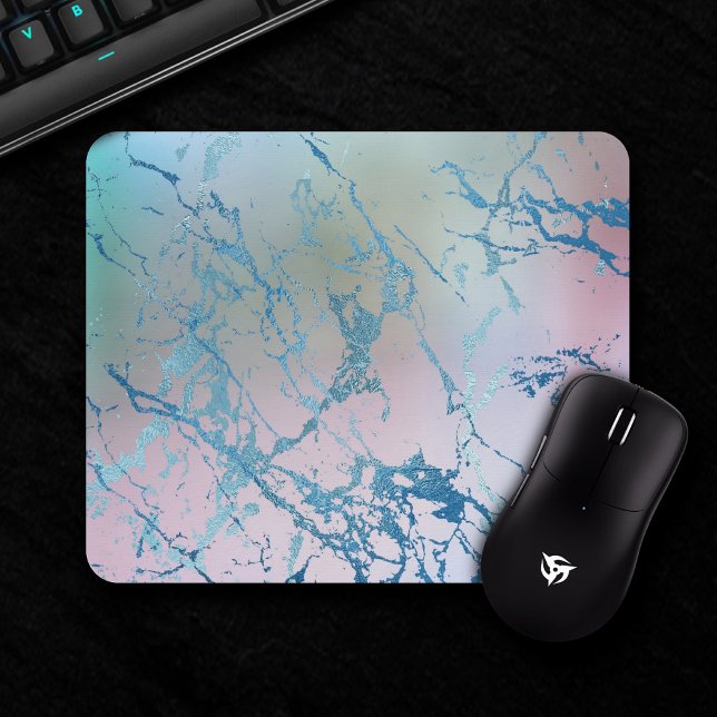 Iridescent Marble | Trendy Imitats Holo Blue Pink Mousepad (Von Creator hochgeladen)
