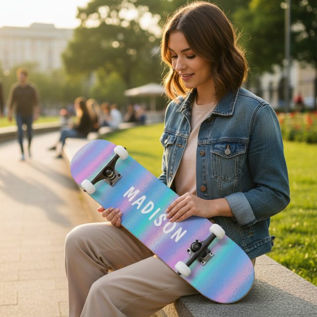 Iridescent Modern Girly Pink Blue Personalisiert Skateboard (Von Creator hochgeladen)