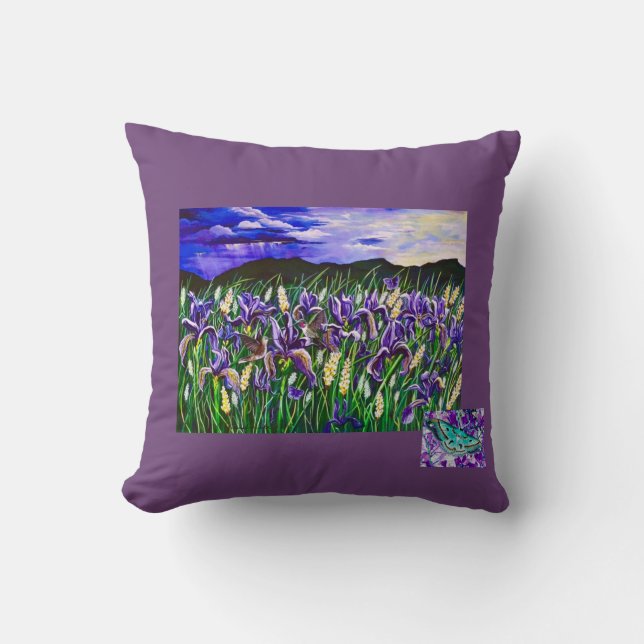 Iris Fields & Butterflies Pillow Kissen (Vorderseite)