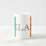 Irische Flagge Irlands Prozellantasse<br><div class="desc">Irish Flag Ireland Bone China Tasse

Design © Trinkets und Dinge 2017 - AHP Design.Alle Rechte vorbehalten.</div>