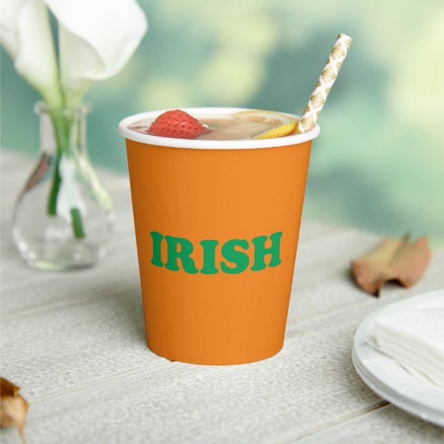 Irische grüne Orange moderne Saint Patrick's Day Pappbecher (In Situ)