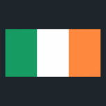 Irische Nationalflagge, Smaragdgrüne Isle Celtic G Poster<br><div class="desc">Die Nationalflagge der Irischen Smaragdinsel, eine Trikolore von Grün, Weiß und Orange, soll symbolisieren, dass keltisch-gälische Völker unterschiedlicher Traditionen auf dieser Insel vereint werden und ein Bestreben nach Einheit haben. Irland ist bekannt für seine weiten, grünen Felder. Tatsächlich ist sein Spitzname die Smaragdgrüne Insel. Diese Arbeiten der irischen Regierung oder...</div>