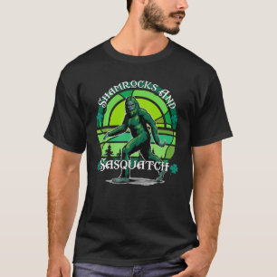 Irische Shamrocks und Sasquatch St. Patrick's Day T-Shirt