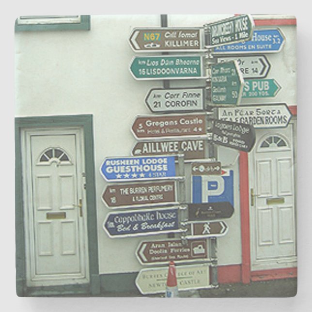 Irische Verkehrsschilder, Steinuntersetzer (Vorderseite)