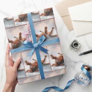 Irischer Setter hat Spaß im Schnee Geschenkpapier